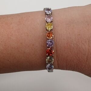 Nwot 18k White Gold Plated Multicolor Gemstone Bracelet 6.5 - 7" Pretty Bird